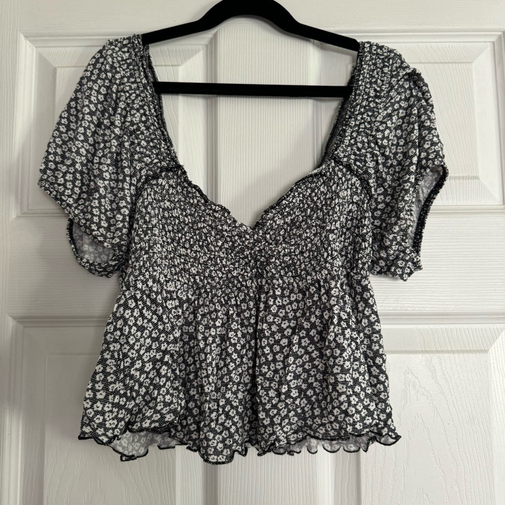Urban Outfitters Cropped Floral Babydoll Top